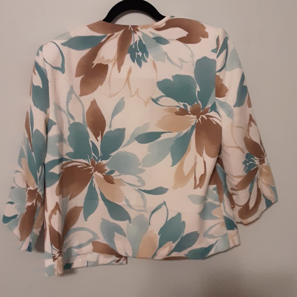 Jacket - Picture 3 of 3